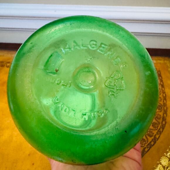 Nalgene Green with White Top 32 oz BPA Free USA Made Wide Mouth Water Bottle - Picture 5 of 5